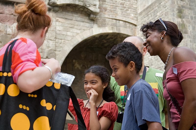2.5-Hour Kids & Family Walking Tour in English - Key points to know before booking