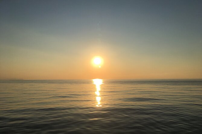 2-Hours Barcelona Sunset Sailing Tour - Who will enjoy this sailing tour most