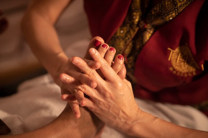 60 min Foot and Leg Massage at THAI SPA MASSAGE BARCELONA - A practical break from Barcelona’s hard miles
