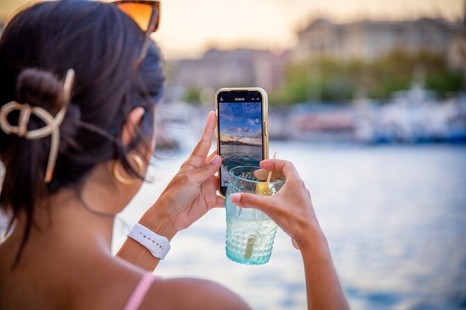 A 2 hours Local Tapas and sailing adventure in Barcelona - Is $107.17 a fair price?