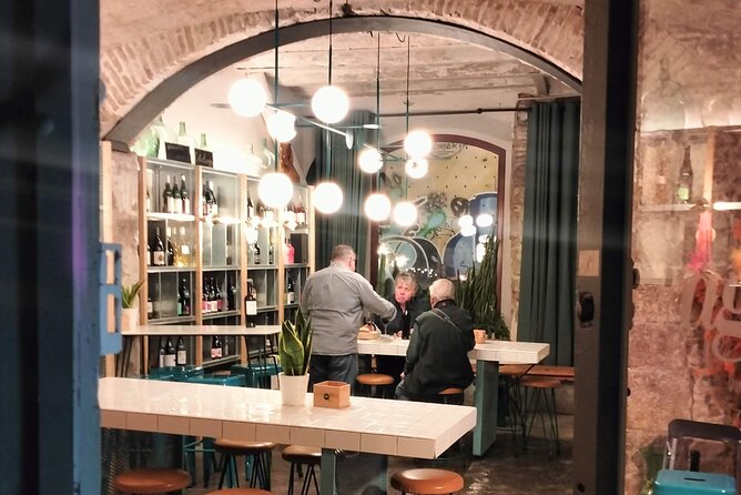A Taste of Catalan Elegance: Private Wine Tasting in Barcelona - What the private format really offers