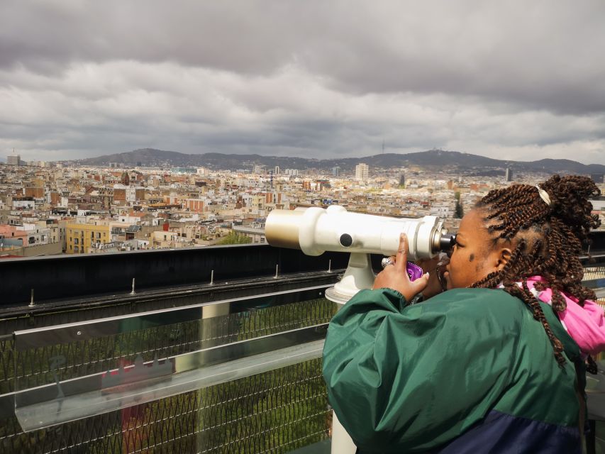 Alternative Barcelona - Raval Quarter Private Walking Tour - Finishing near the Liceu