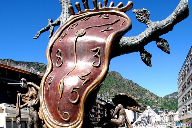 Andorra, France & Spain: 3 Countries in One Day from Barcelona - Guides, language, and the pace of the day