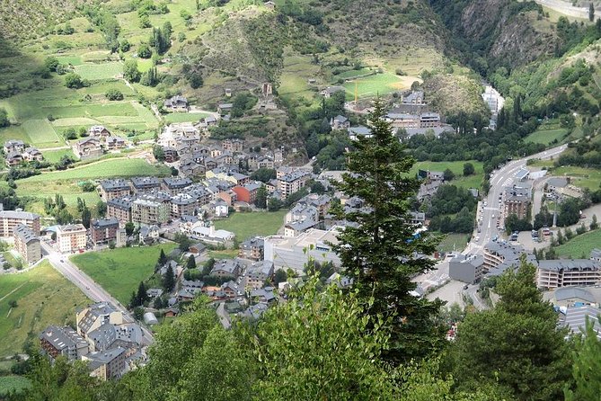 Andorra Private Tour from Barcelona with hotel pick up & drop off - Food, shopping, and extra costs
