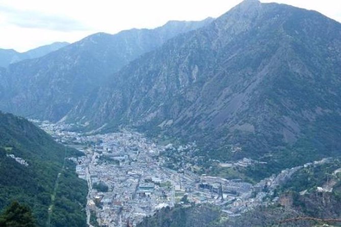 Andorra Private Tour: Sightseeing, Shopping & Traditional Lunch - Why this Andorra day trip works from Barcelona