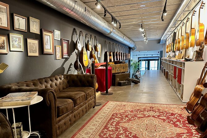 Authentic Flamenco Show Barcelona : Intimate Casa Sors Experience - What happens during the approximately one-hour performance