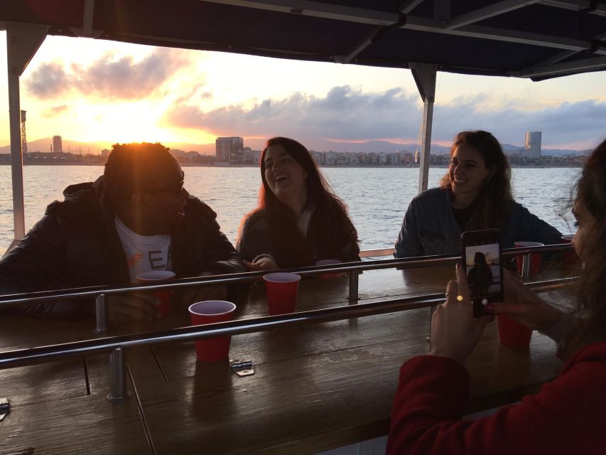Barcelona: 1.5-Hour Private Scenic Pedal Boat Tour - Practical choices that will improve your ride