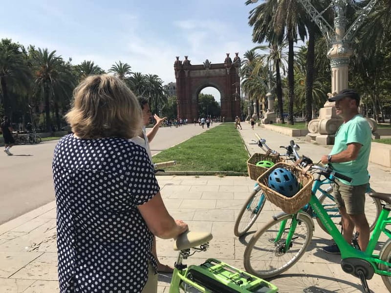 Barcelona: 1.5-Hour Sightseeing Tour by Bike/Electric Bike - Why the electric bike changes the experience