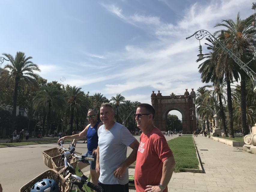 Barcelona: 2.5-Hour Bike or E-Bike Historical Tour - Casa Vicens and Gaudí’s earliest ideas