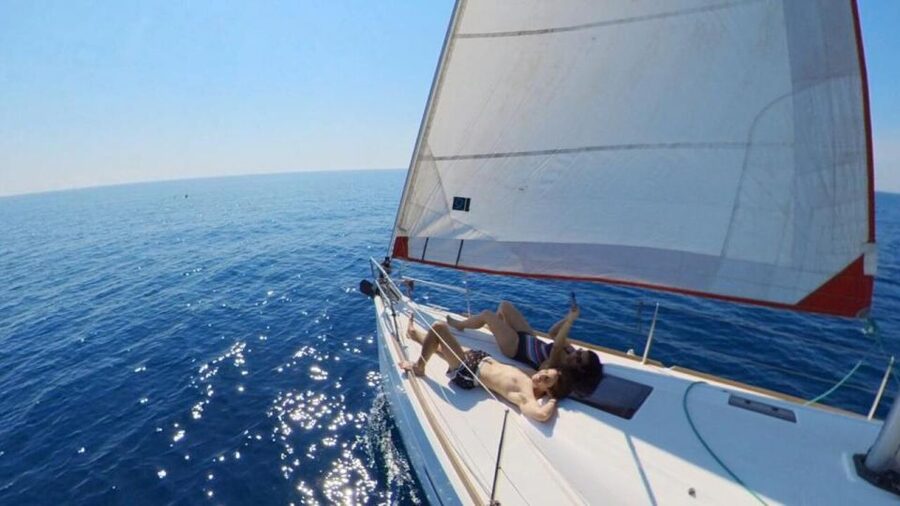 Barcelona: 2-Hour Sunset Sailboat Trip - FAQ
