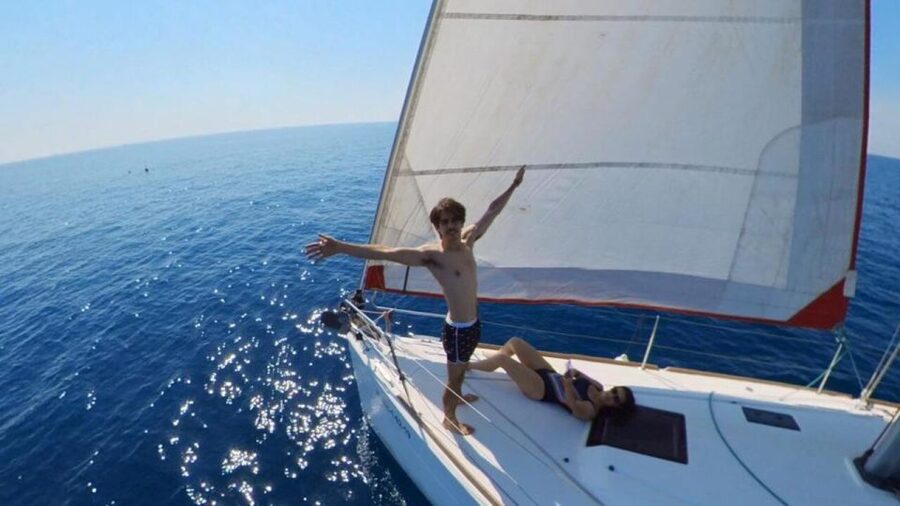 Barcelona: 2-Hour Sunset Sailboat Trip - How the wind can change your evening