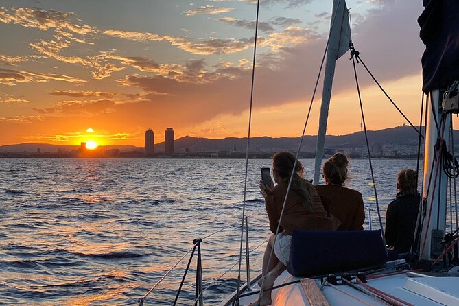 Barcelona 4-hour Private Boat Trip - Port Vell, Columbus, and Las Ramblas from the water