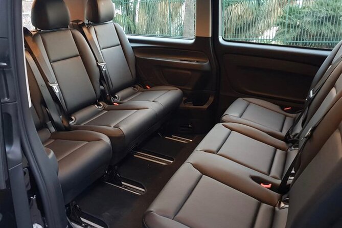Barcelona Airport, Cruise port or Hotel private Transfer - Hotel pickups and airport departures