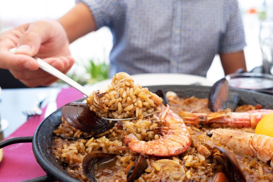 Barcelona: All-Inclusive City Pass & Public Transport Option - Museums, art, and unusual stops