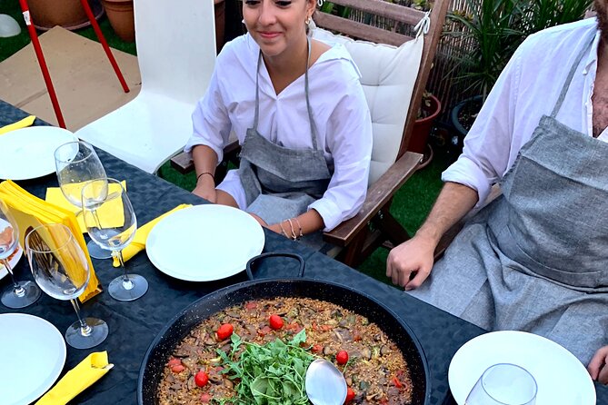 Barcelona Authentic Paella and Sangria Cooking Class - Key points at a glance