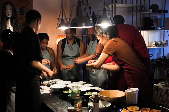 Barcelona Authentic Paella and Sangria Cooking Class - The venue can change the whole mood