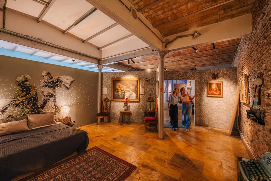 Barcelona: Banksy Museum, Permanent Exhibition Ticket - How long should you allow?