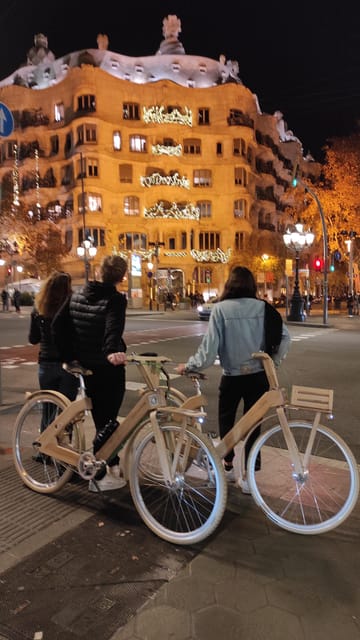 Barcelona Bicycle Tours: Evening City Tour - Gran Via, with most of the route on bicycle lanes