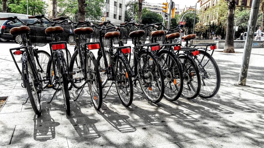 Barcelona: Bike Rental with Delivery and Pickup - Why door-to-door bike rental works in Barcelona