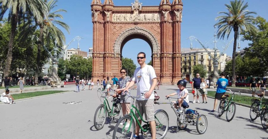 Barcelona: Bike Tour for Families - How much riding and stopping should you expect?