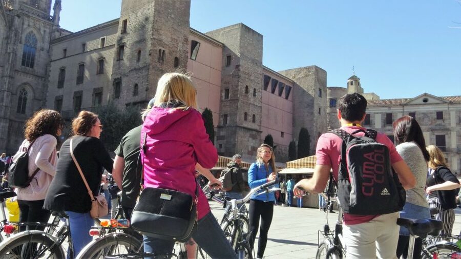 Barcelona: Bike Tour & Sagrada Familia Skip-the-Line Tickets - Rolling Through the Gothic Quarter