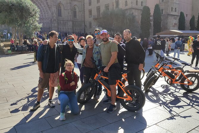 Barcelona bike tour with French guide 20-ТOP, bike/eBike - A close look at Gaudí and Catalan modernism