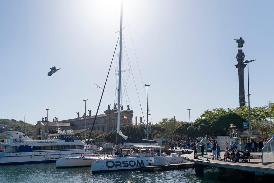 Barcelona: Boat Trip and Panoramic Helicopter Flight - Practical Tips for a Smoother Day