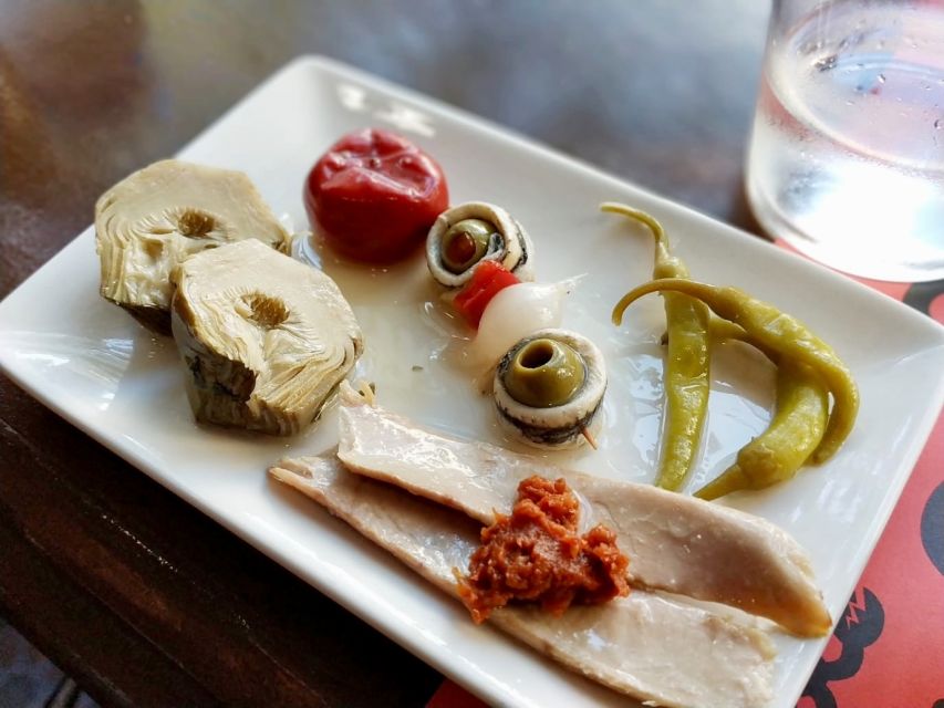 Barcelona Brunch Food Tour of Local Cafés & Neighborhoods - Starting at Plaça Catalunya