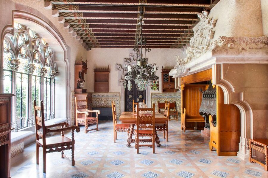 Barcelona: Casa Amatller Priority Entry Ticket - Starting in the lobby at Passeig de Gràcia 41
