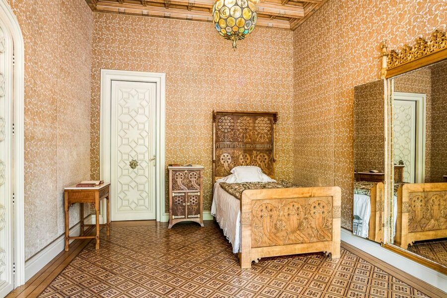 Barcelona: Casa Amatller Priority Entry Ticket - Who will enjoy this house most