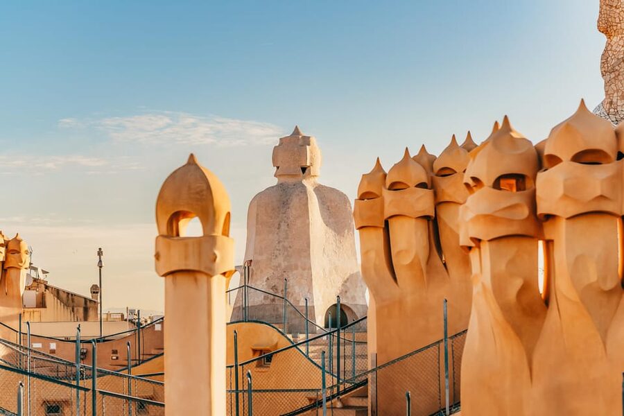Barcelona: Casa Milà Early-Morning Access Guided Tour - Flower Courtyard and Butterfly Courtyard