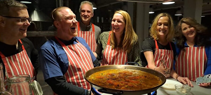 Barcelona: Catalan Paella Cooking Class - Learning with Marc