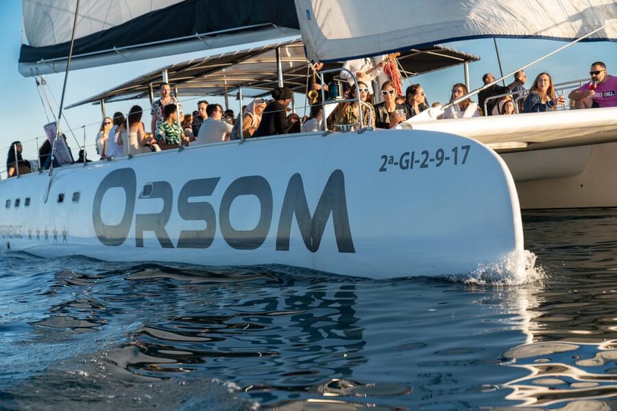 Barcelona: Catamaran Cruise with optional Live Jazz Music - Why this 90-minute cruise works so well