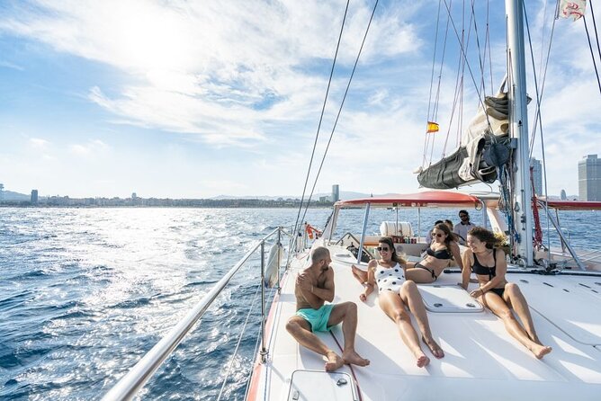 Barcelona Catamaran Cruise with Tapa & Drink Included - Weather, clothing, and practical details