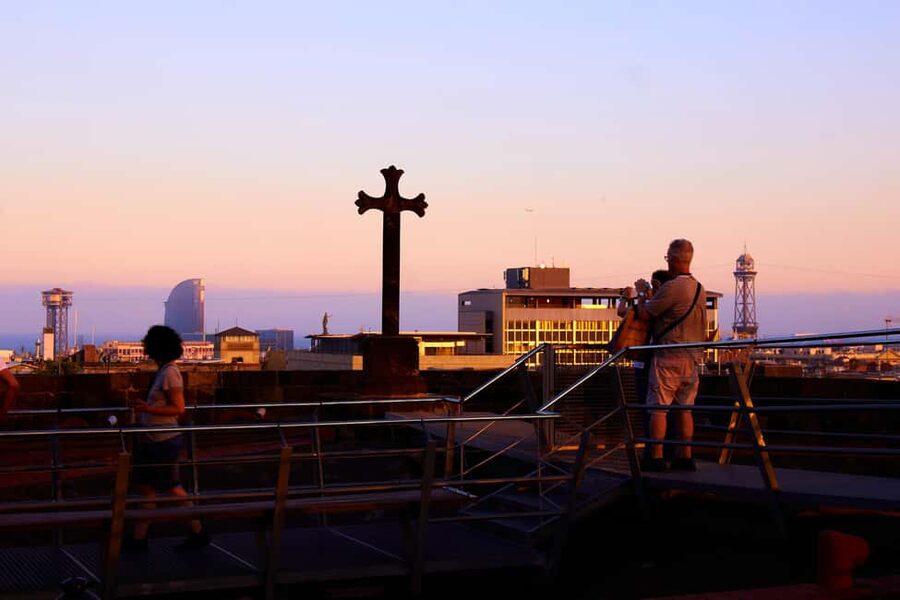 Barcelona Cathedral: Sunrise Tour & Breakfast - Key points to know before booking
