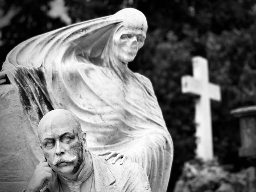 Barcelona: Cemetery Tour - Gothic Graves & Local History - Key points to know before you book