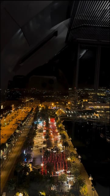 Barcelona: Christmas Lights and Markets Bike Tour - Passeig de Gràcia and Barcelona’s Modernist icons