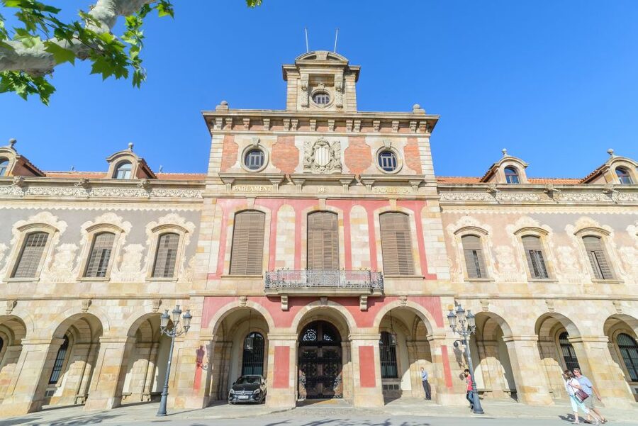 Barcelona: City and Seafront Guided Segway Tour - Should you book it?