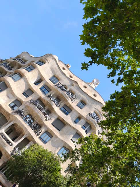 Barcelona: City Highlights Bike Tour with Locals - Palau de la Música Catalana in El Born