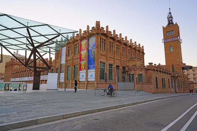Barcelona City Tour Hop-On Hop-Off with Optional Boat - Key points to know before you board