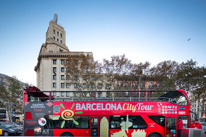 Barcelona City Tour Hop-On Hop-Off with Optional Boat - Sagrada Família and the route connection