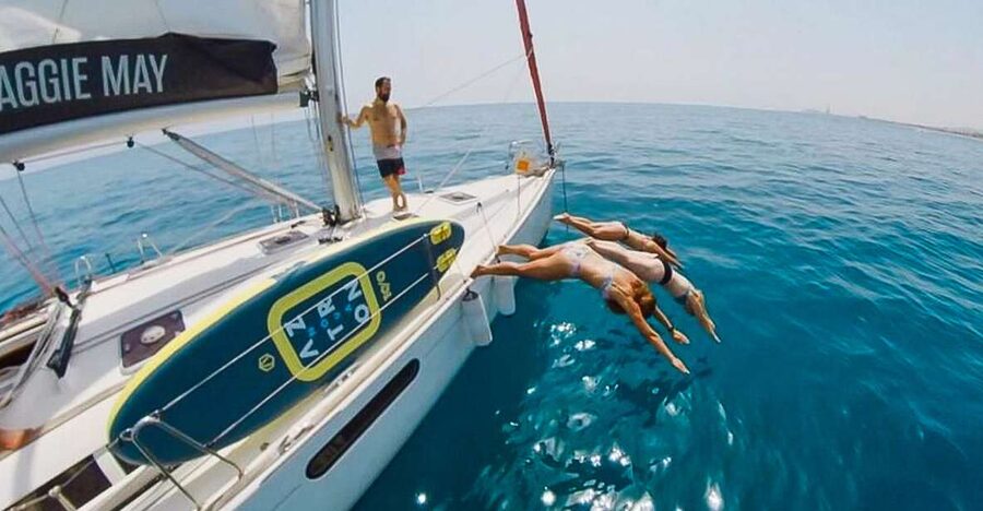 Barcelona: Coastline Boat Trip with Snacks and Cava - The social side of a small boat