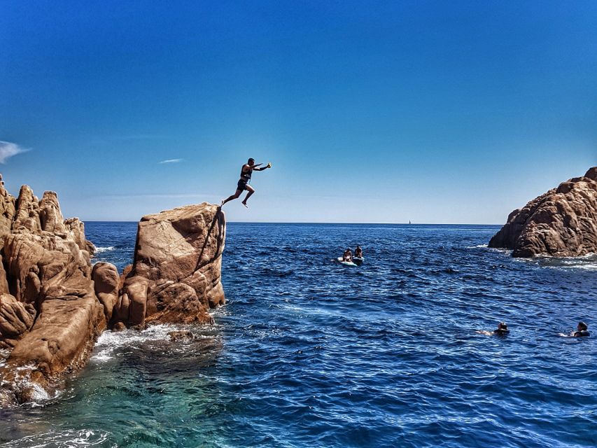 Barcelona: Costa Brava Hiking, Sea Kayaking & Lagoon Dipping - Meeting at Plaça de Catalunya