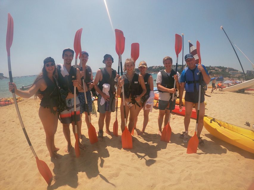 Barcelona: Costa Brava Kayak and Snorkel Tour with Lunch - Your first steps into the kayak