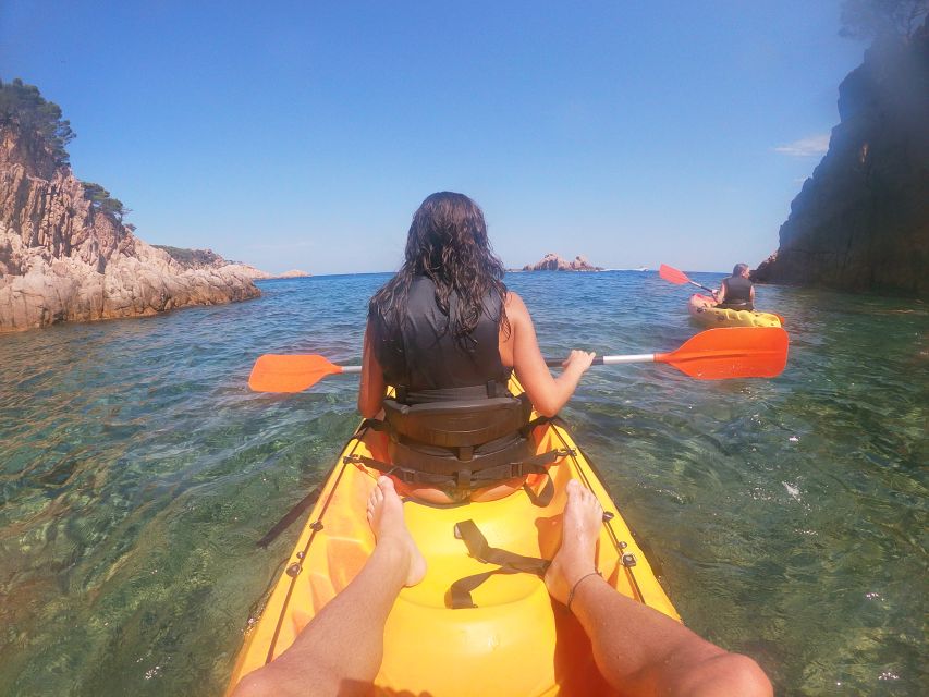 Barcelona: Costa Brava Kayak and Snorkel Tour with Lunch - Snorkeling in clear Mediterranean water