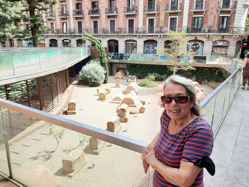 Barcelona: Curious Legends and Traditions of Old Town Tour - Starting at the Roman cemetery near Las Ramblas