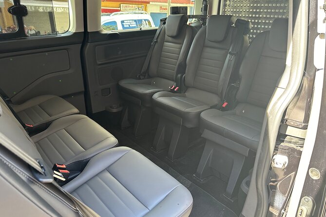 Barcelona Departure Private Transfer From City To Cruise Port - The ride through Barcelona to Moll Adossat