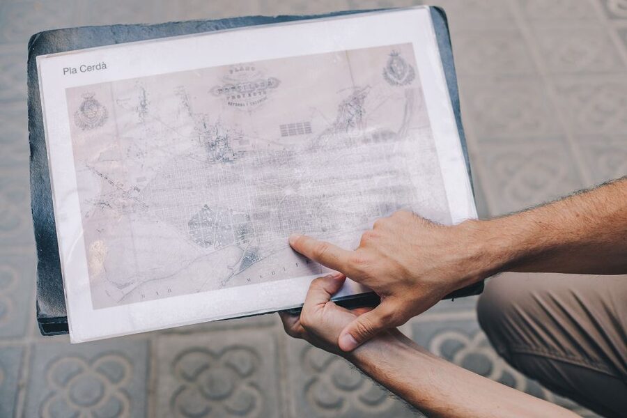 Barcelona: Discover Gaudi Architectural Guided Tour - Casa Batlló and Gaudí’s visual language
