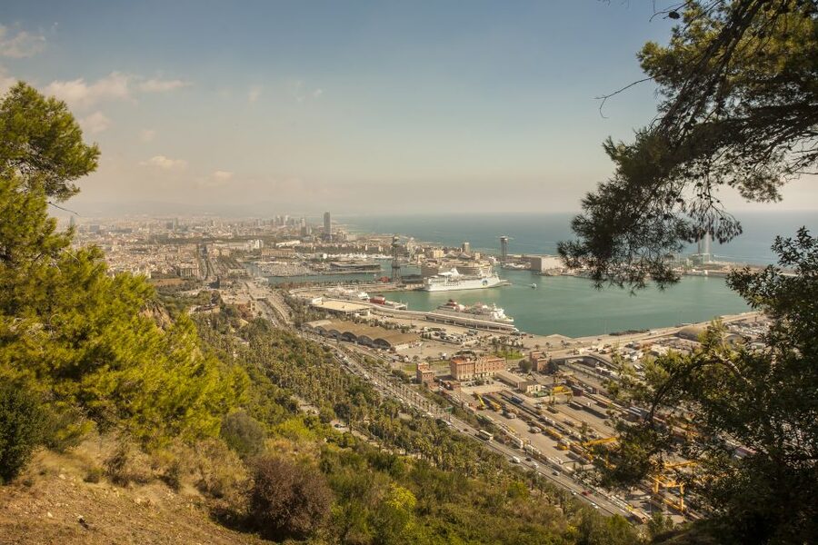 Barcelona: E-Bike Tour with Montjuic Cable Car & Boat Ride - Who should book this tour?