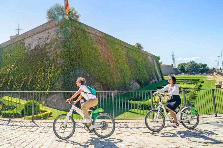Barcelona: E-Bike Tour with Montjuic Cable Car & Boat Ride - Is $191 a fair price?